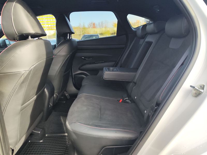 Hyundai Tucson 1.6 T-GDI/118kW N-Line DCT - fotka 12 z 34