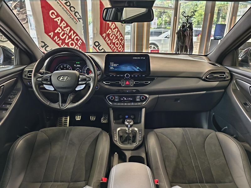 Hyundai i30 2.0 T-GDI 206kW N Performance  - fotka 11 z 25