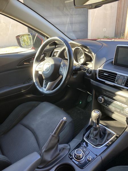 Mazda 3 (2014) - fotka 6 z 8