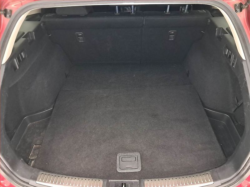 Mazda 6 (2016) 2.0 Skyactiv-G, ČR,1.maj, Navi - fotka 14 z 21