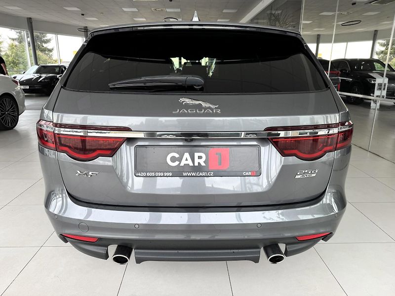 Jaguar XF 25d AWD*FullLED*360Kam*Panoram - fotka 6 z 41