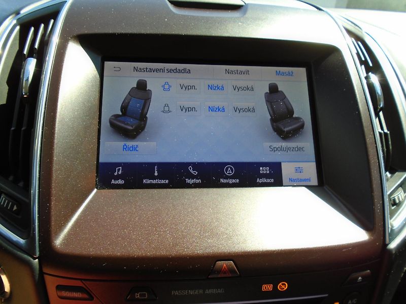Ford Galaxy 2.0EcoBlue 140kW 8AT Vignale  - fotka 31 z 47