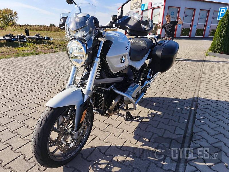 BMW R 1200 R (2012) - fotka 4 z 12