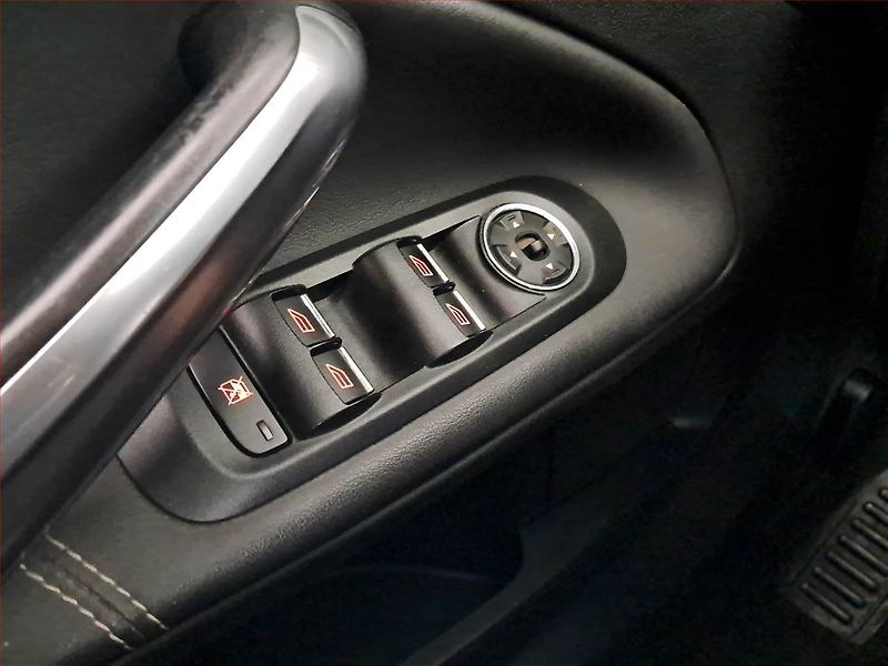 Ford Mondeo (2014) 2.0 TDCi, Xenony, Tempomat - fotka 19 z 19