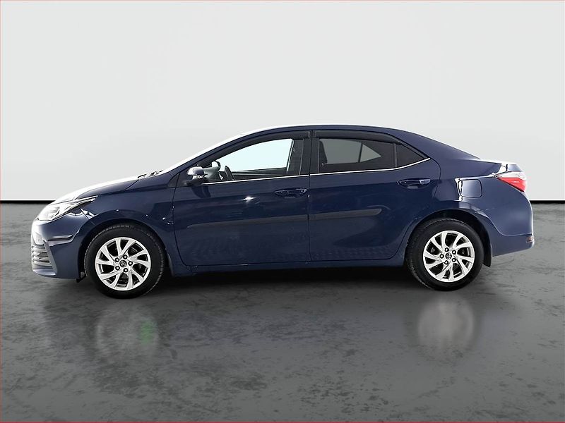 Toyota Corolla (2018) 1.6 Valvematic, Tempomat - fotka 3 z 20
