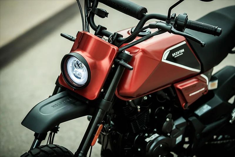 Brixton Crossfire 125 XS   0,1 - fotka 5 z 8
