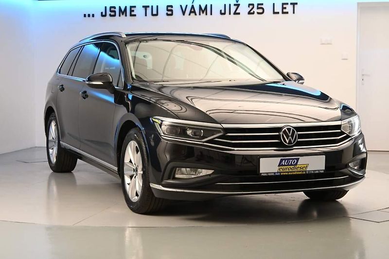 Volkswagen Passat (2023) 2.0 ELEGANCE LED MATRIX DSG AC - fotka 4 z 32