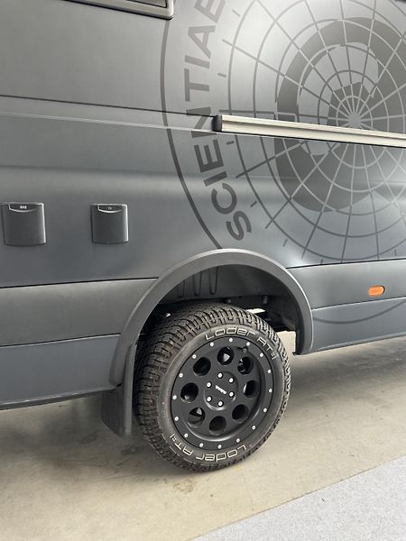 Kabe Travel Master VAN (2025) Abisko Van 690 LB 4x4  - fotka 13 z 40