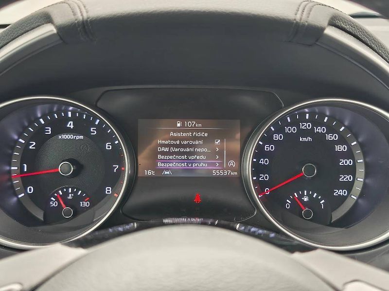 Kia Ceed SPIN 1,5 T-GDi - fotka 12 z 21