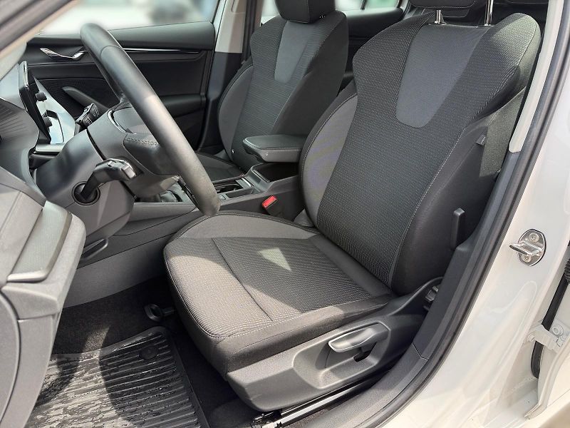 Škoda Octavia (2023) AMBITION 2.0TDI 110kW CZ DPH - fotka 7 z 11