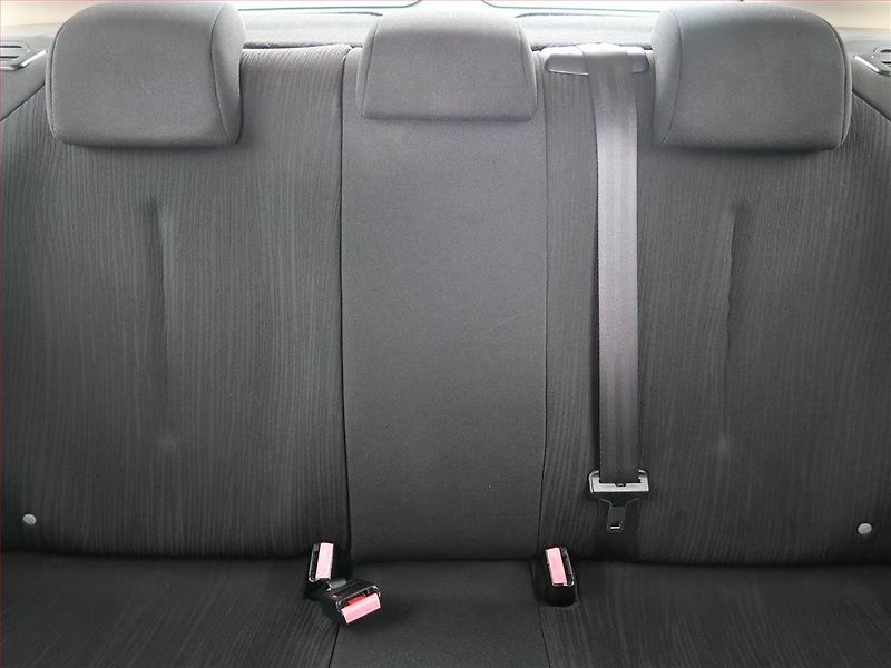 Citroën C4 (2010) 1.4 16V, po STK, levný provoz - fotka 10 z 15