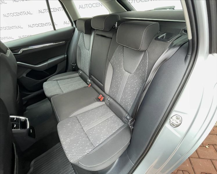 Škoda Octavia 1,5 TSi G-tec,DSG,STYLE - fotka 26 z 26