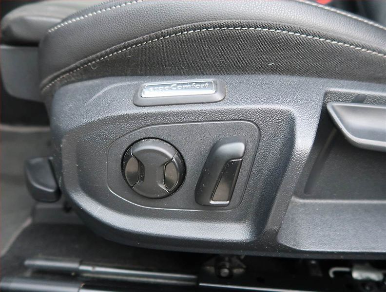 Volkswagen Arteon (2021) R-line 2.0 TSI - fotka 24 z 25