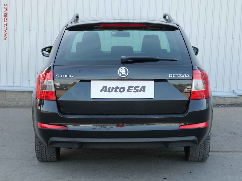 Škoda Octavia (2013) 1.2TSi, Ambition, autoAC - fotka 5 z 17