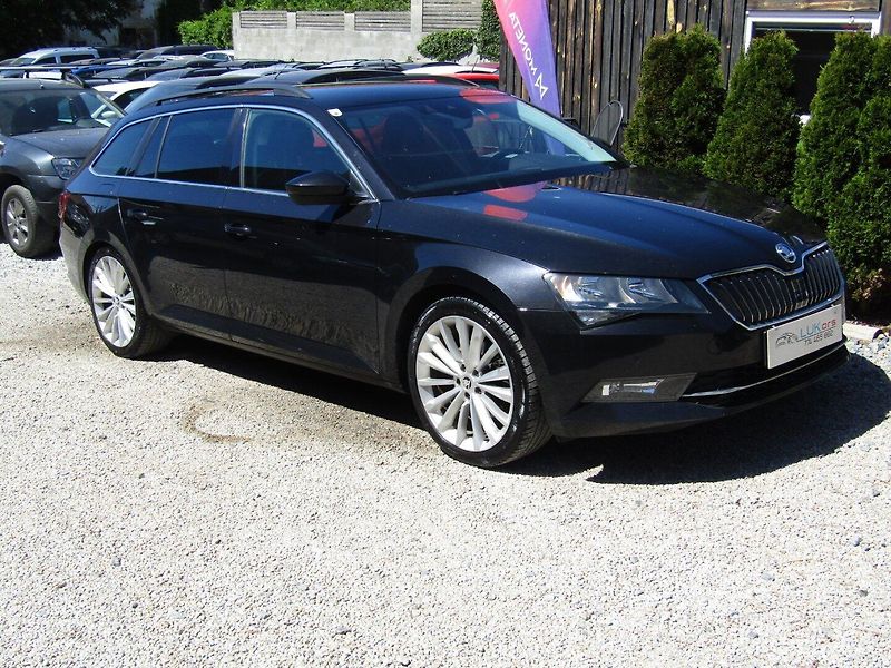 Škoda Superb (2016) 2.0 TDI 140 kW DSG  1.MAJITEL - fotka 7 z 45