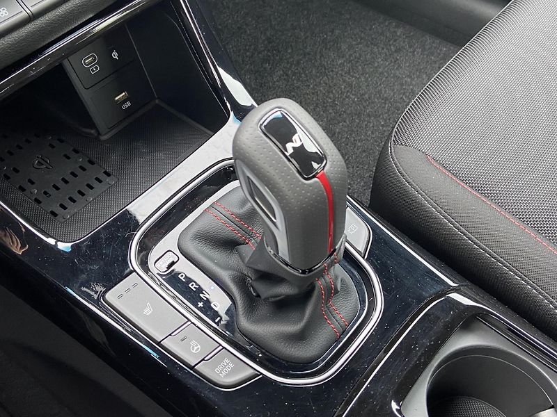 Hyundai i30 1.5 T-GDI 103kW DCT N-Line - fotka 19 z 19