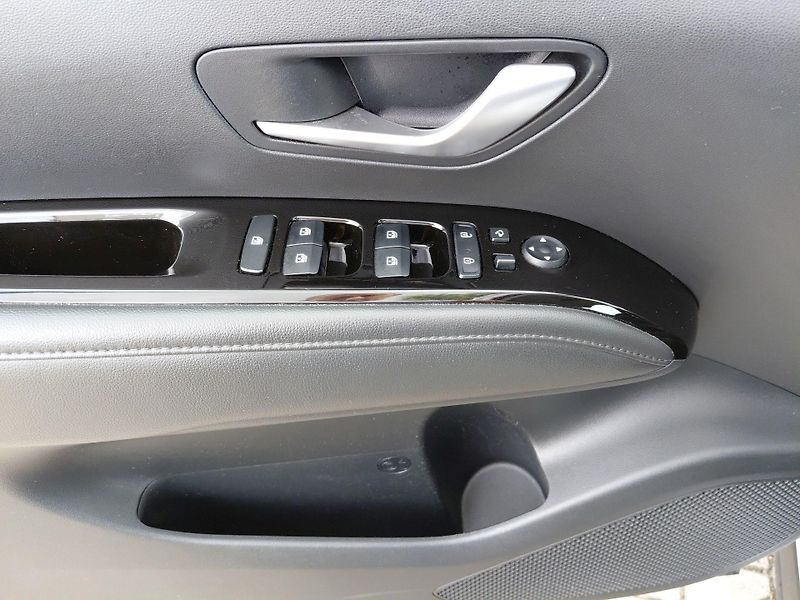 Hyundai Tucson (2022) 1.6 T-GDI MHEV Smart DCT       - fotka 15 z 25