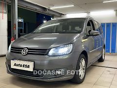 Volkswagen Touran (2013) 2.0 TDi, 2.maj,ČR, servis - fotografie inzerátu