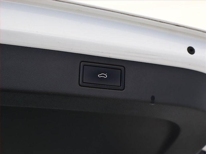 Škoda Kamiq (2021) Style 1.5 TSI - fotka 13 z 16