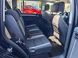 Volkswagen Touran (2013) 2.0 TDi Life 7 Míst Panorama - náhled 12