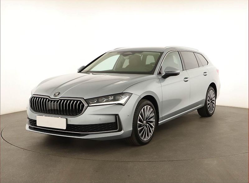 Škoda Superb (2024) 2.0 TDI - fotka 2 z 19