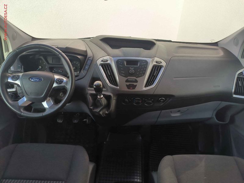 Ford Transit Custom (2014) 2.2TDCi L2 9míst, ČR, TREND - fotka 8 z 17