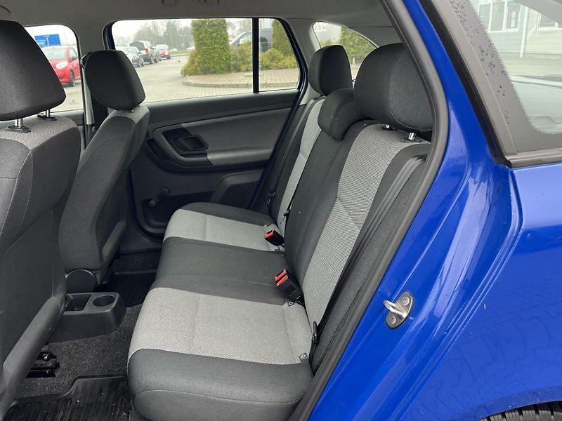Škoda Fabia (2010) 1.4 TDi - fotka 9 z 13