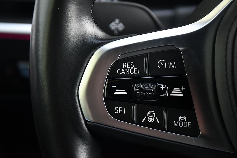 BMW i4 eDrive40 M-SPORT HUD 1.M TAŽNÉ - fotka 23 z 44