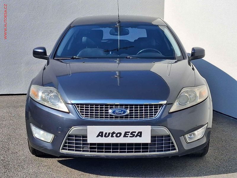 Ford Mondeo (2008) 2.0TDCi, Xenon - fotka 2 z 17
