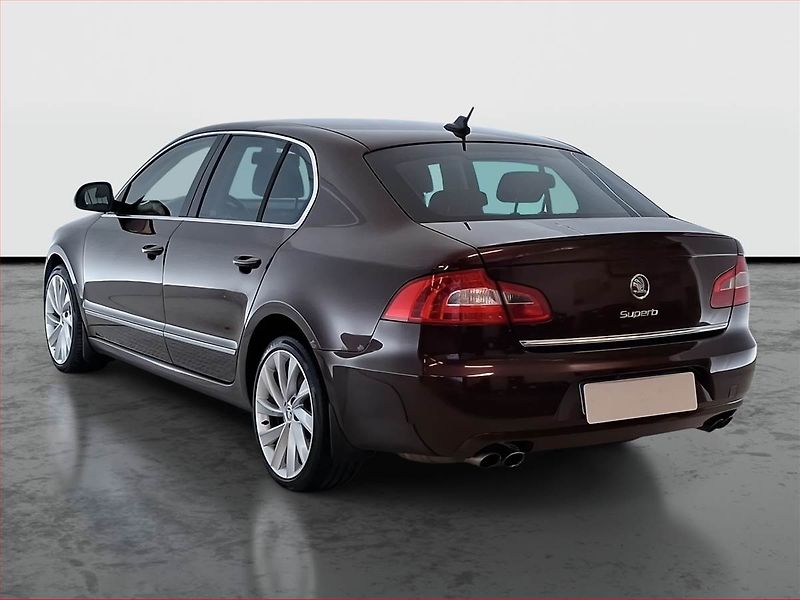 Škoda Superb (2009) 3.6 FSI V6, 4X4, Automat - fotka 4 z 23