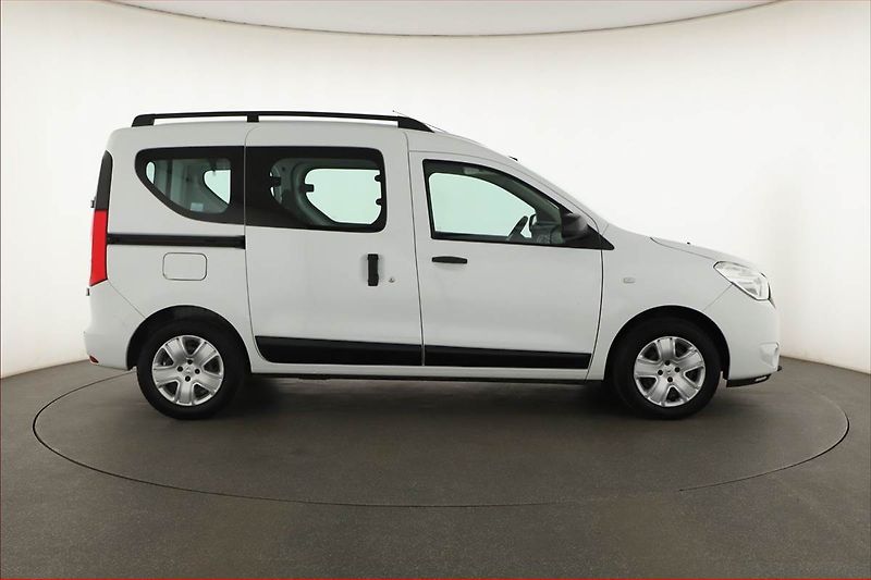 Dacia Dokker (2020) Arctica 1.5 dCi, 5Míst, ČR - fotka 6 z 13