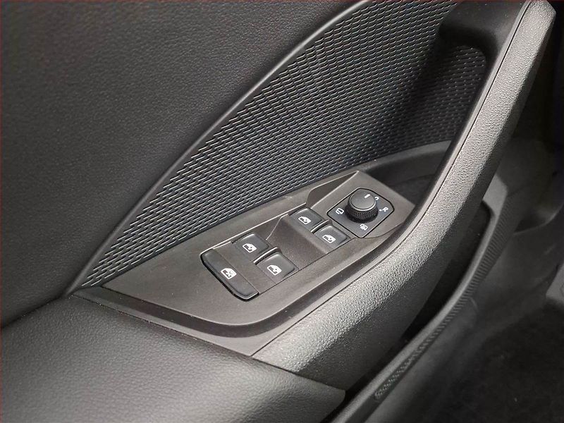 Škoda Octavia (2022) Style 1.0 TSI, ČR,1.maj - fotka 18 z 18