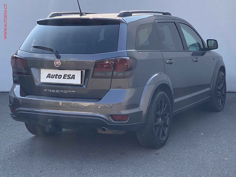 Fiat Freemont (2014) 2.0 MJet AWD, BlackCode, AT - fotka 4 z 18