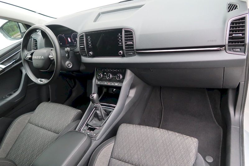 Škoda Karoq (2025) Top Selection 1.5 TSI 110 kW - fotka 20 z 28