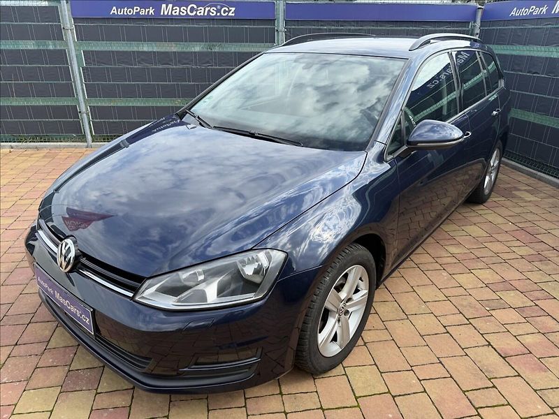 Volkswagen Golf VII 1.2 TSI Variant Comfortlin - fotka 4 z 7
