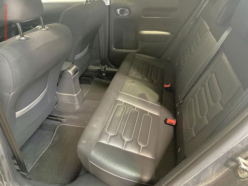 Citroën C4 Cactus (2016) 1.2PT, Shine, kůže, panor - fotka 9 z 14