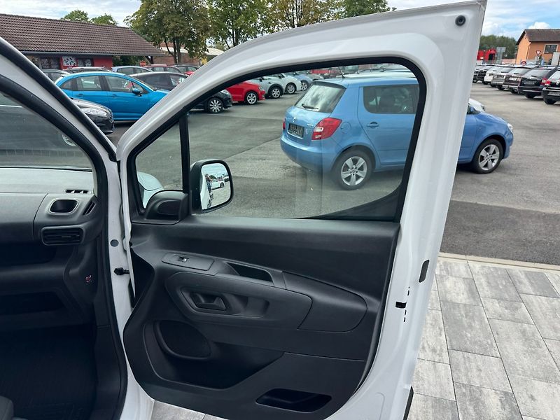 Citroën Berlingo (2019) L1H1 - 1.5 D 75kW - fotka 19 z 31