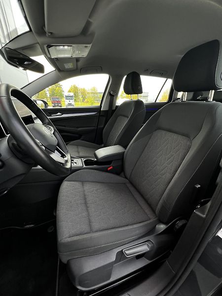 Volkswagen Golf 2.0TDI DSG 110kW 1.Maj DPH TZ - fotka 6 z 25