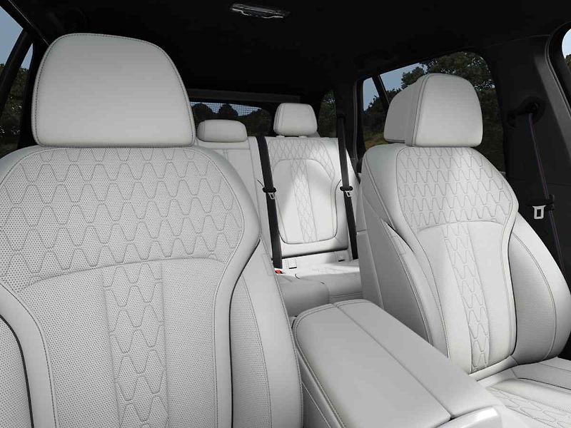 BMW X5 (2026) - fotka 5 z 10