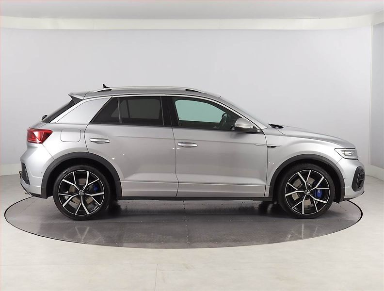 Volkswagen T-Roc (2022) R 2.0 TSI 4Motion - fotka 6 z 28