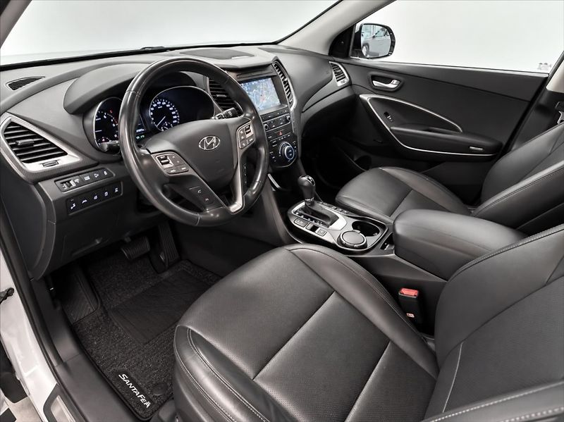 Hyundai Santa Fe 2,2 147 KW  , STYLE PREMIUM - fotka 8 z 16