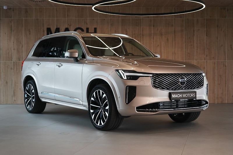 Volvo XC90 T8 PLUS Bright, Vzduch, 360° - fotka 4 z 50