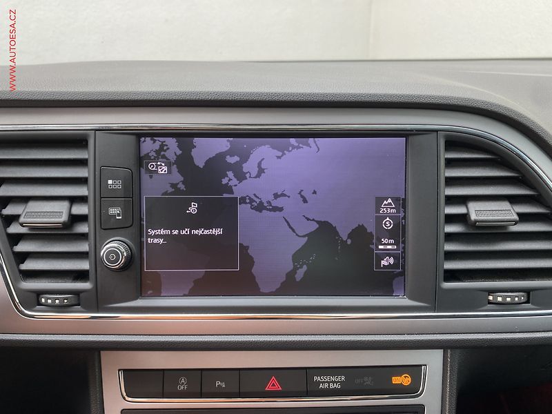 Seat Leon (2019) 1.5 TSi, Xcellence, DSG - fotka 17 z 19