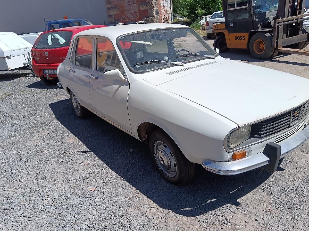 Renault Ostatní 12