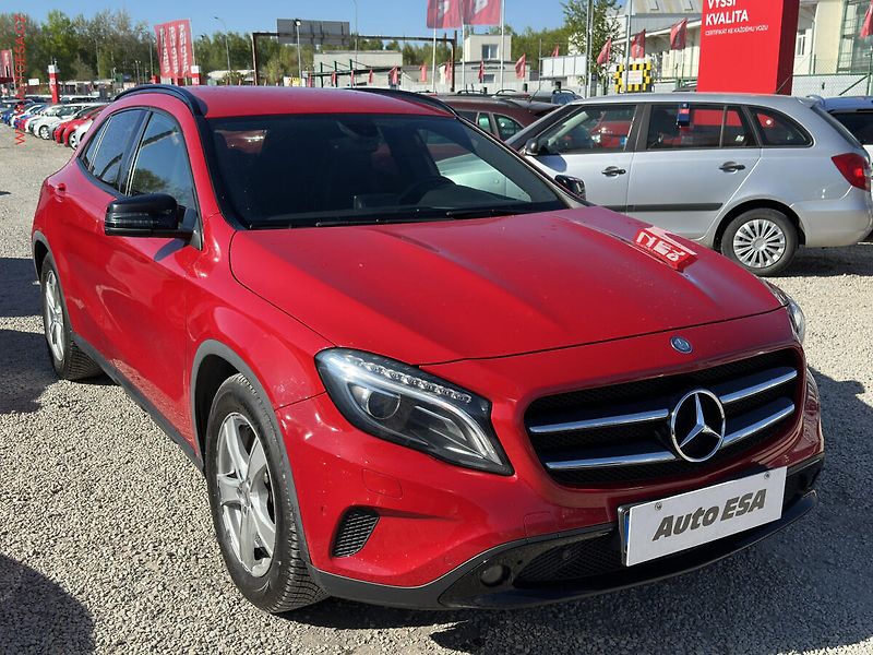 Mercedes-Benz GLA (2014) 2.2CDi 200 4Matic, ČR, AT - fotografie inzerátu