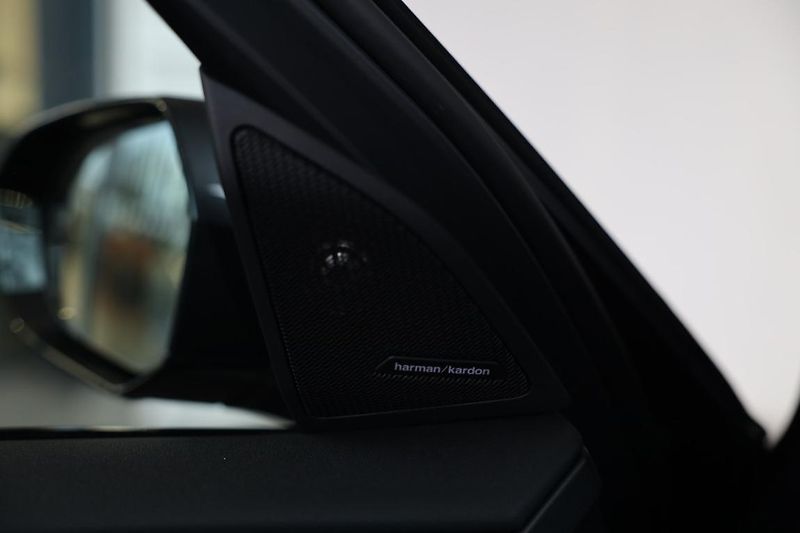 BMW X3 xDrive20d - fotka 15 z 18