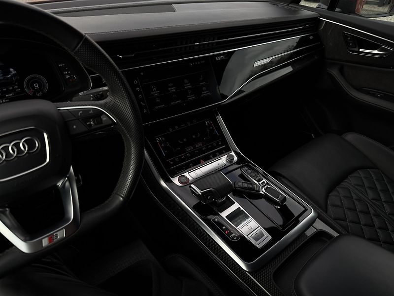 Audi SQ7 Quattro 320kW LASER/B&O/HUD - fotka 11 z 29