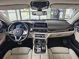 BMW Řada 7 750d xDrive - náhled 24