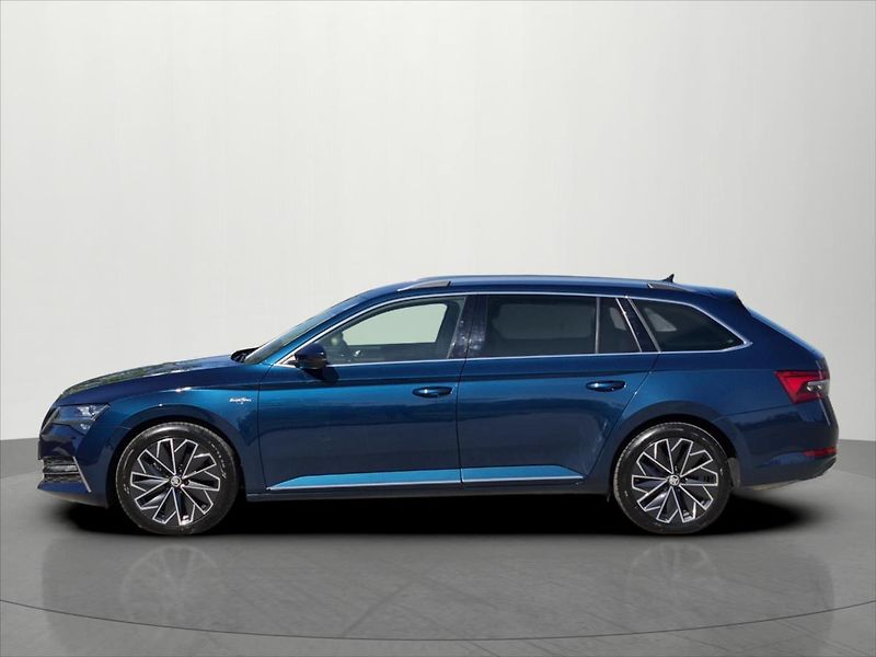 Škoda Superb 1,5 TSi 110 KW L&K - fotka 4 z 37