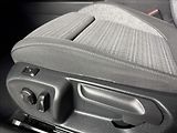 Škoda Superb 2,0 TDi  DSG Selection Assist - náhled 23
